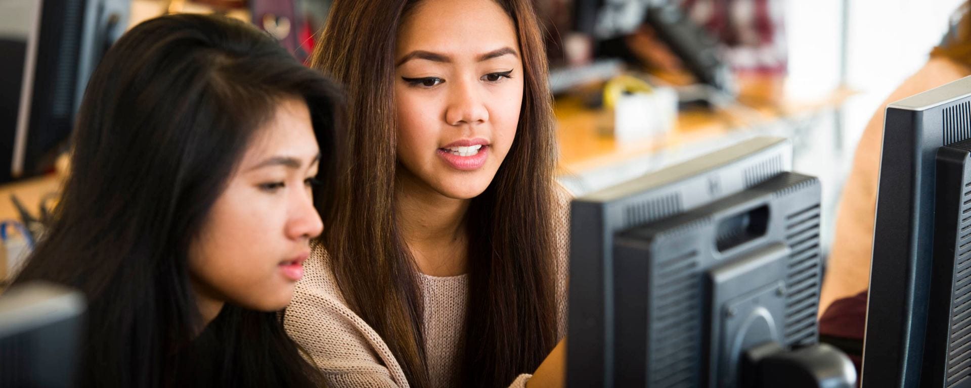 E8体育比分和 12 年级