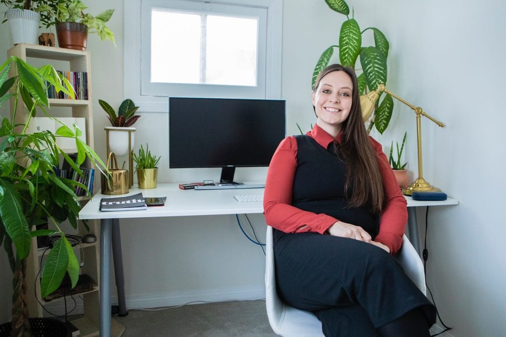 罗伯塔·兰德雷斯在她的工作室