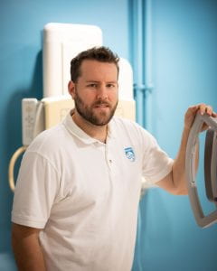 约翰·汉密尔顿，红河学院