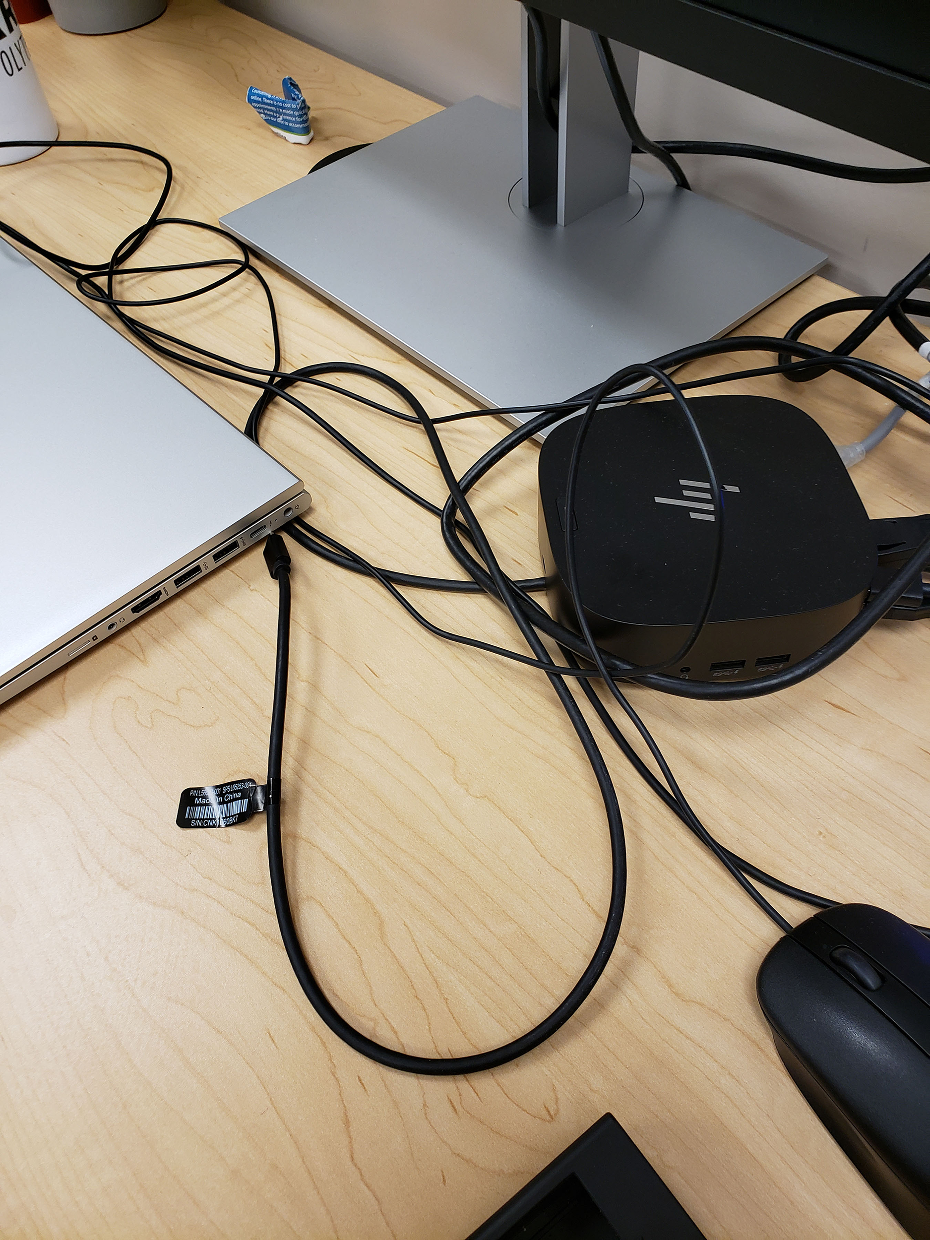 USB-C 底座的图片