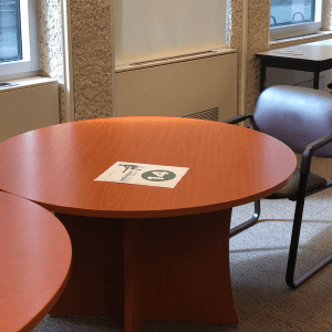 靠窗的个人学习空间