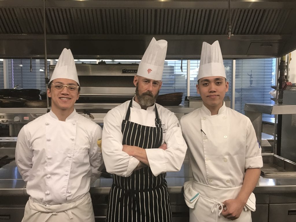 安东尼·卡利诺、戈登·贝利和阿吉·加西亚