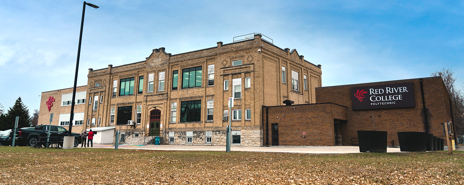 Portagee8体育网建筑